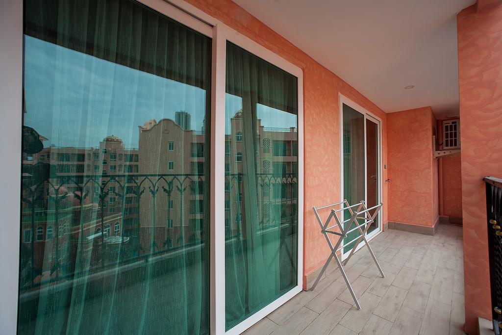 7Seas Apartment Jomtien Beach Exterior photo